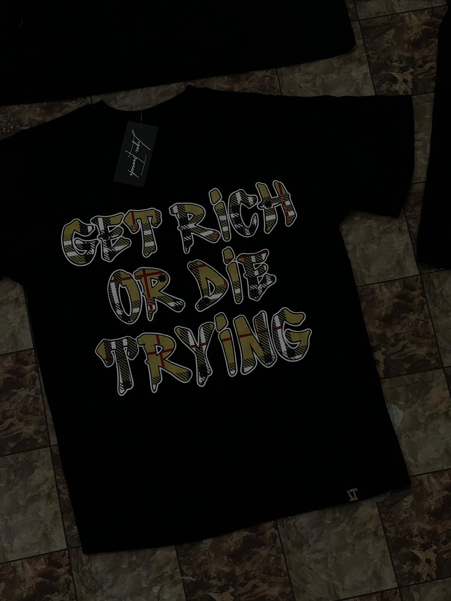 Getrichordietrying (Lurberry) 🔥